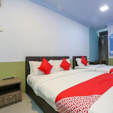 Oyo 90126 Pen U Cottages Dungun Ngoại thất bức ảnh