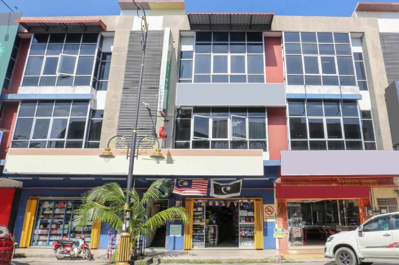 Oyo 90126 Pen U Cottages Dungun Ngoại thất bức ảnh