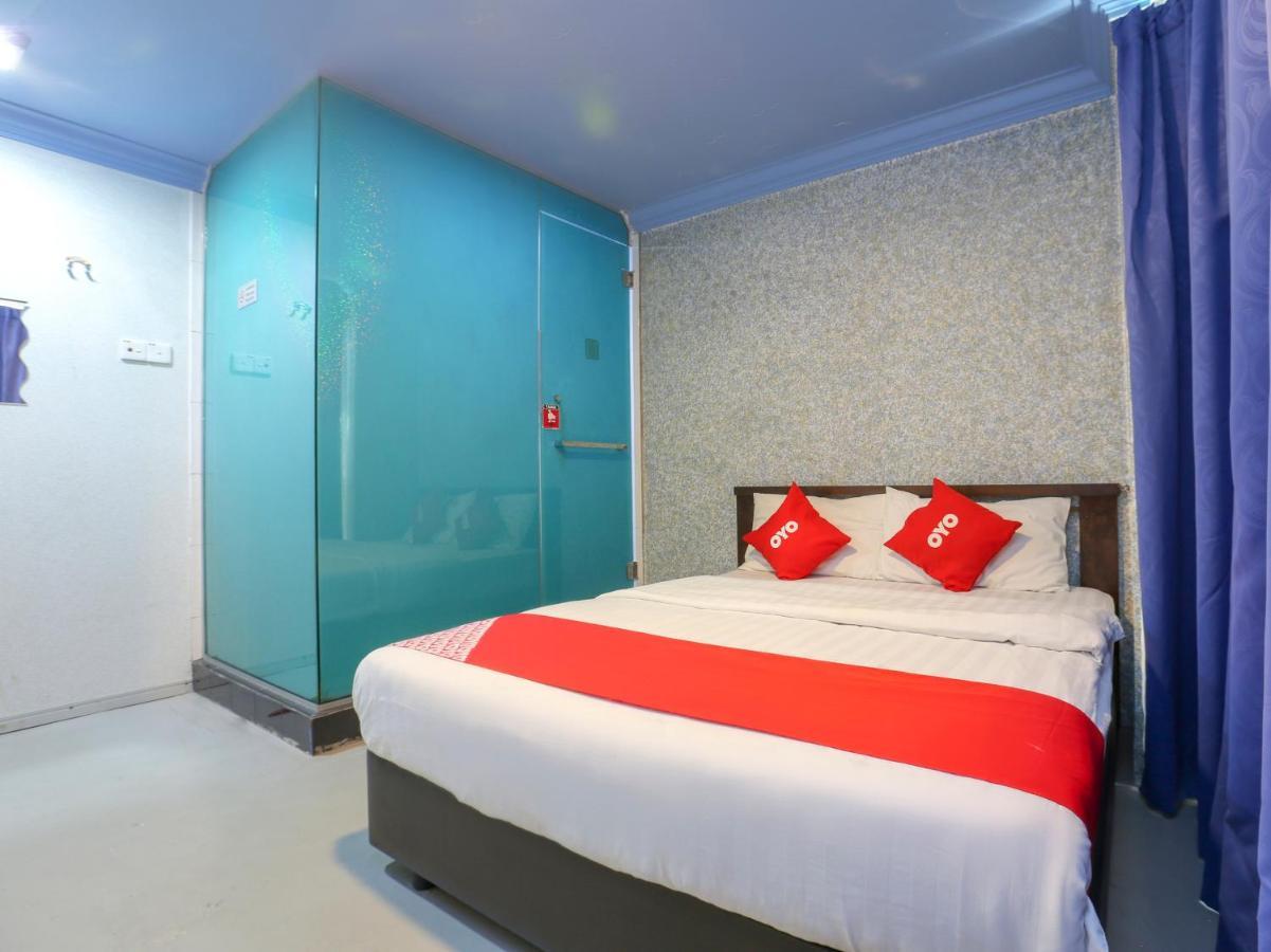Oyo 90126 Pen U Cottages Dungun Ngoại thất bức ảnh