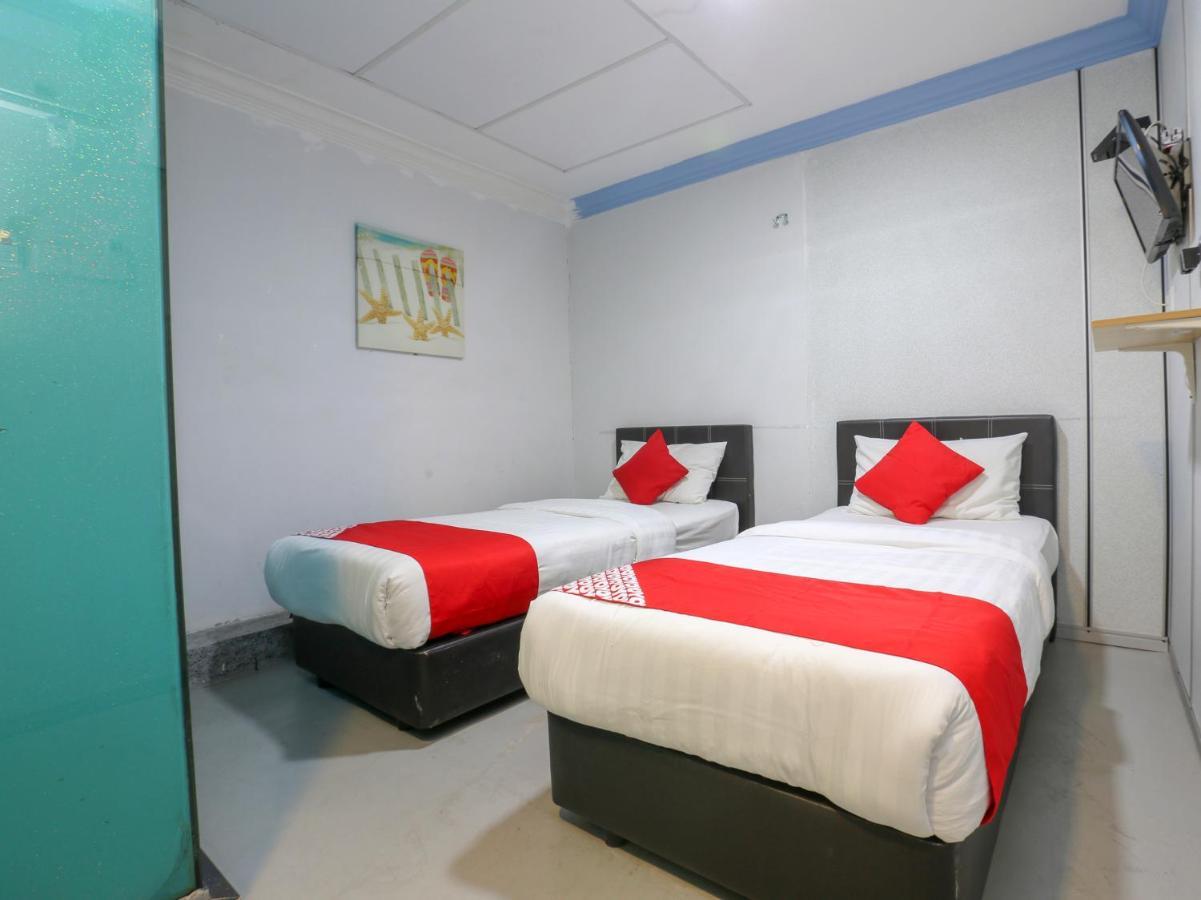 Oyo 90126 Pen U Cottages Dungun Ngoại thất bức ảnh