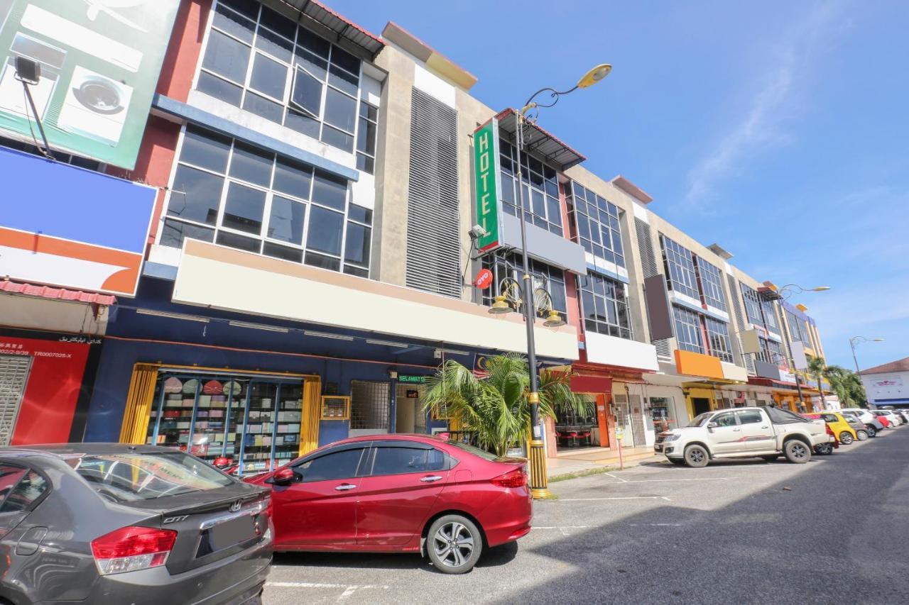Oyo 90126 Pen U Cottages Dungun Ngoại thất bức ảnh