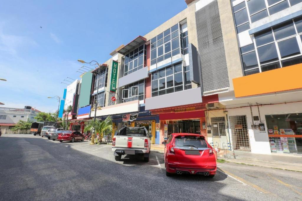 Oyo 90126 Pen U Cottages Dungun Ngoại thất bức ảnh