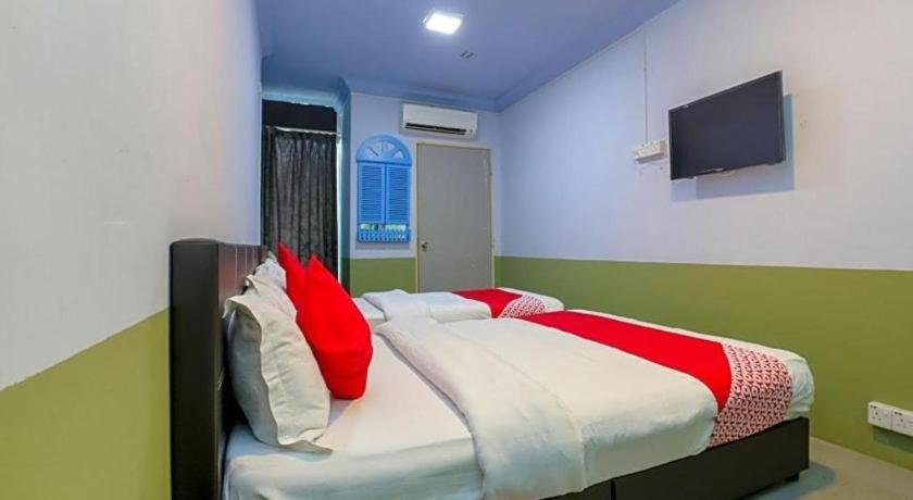 Oyo 90126 Pen U Cottages Dungun Ngoại thất bức ảnh