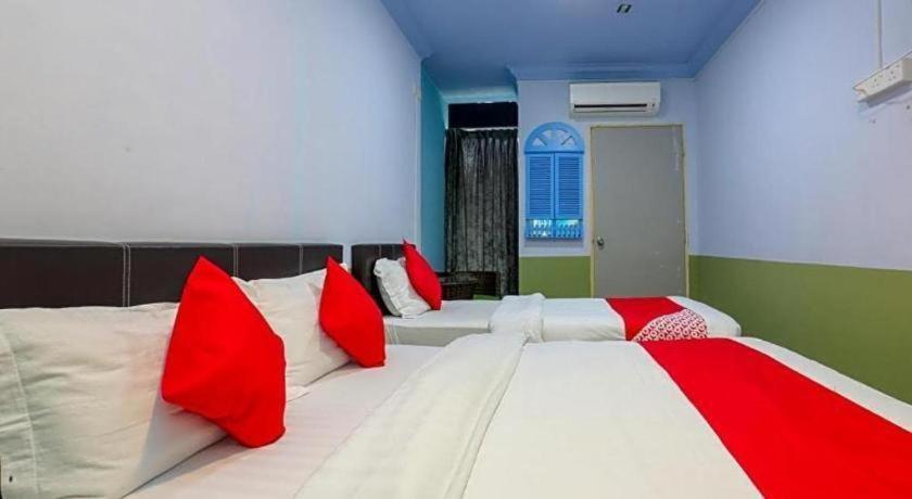 Oyo 90126 Pen U Cottages Dungun Ngoại thất bức ảnh